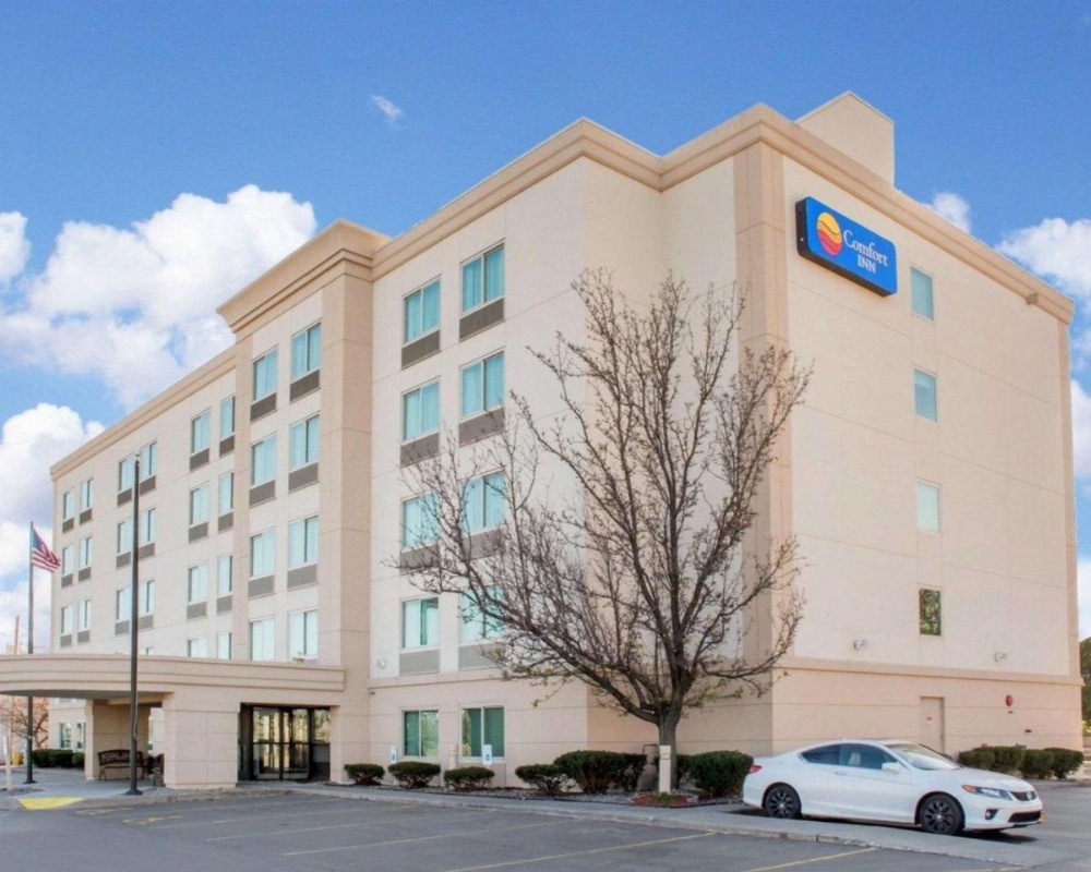 Comfort Inn & Suites Rochester Niagara Falls Image 24